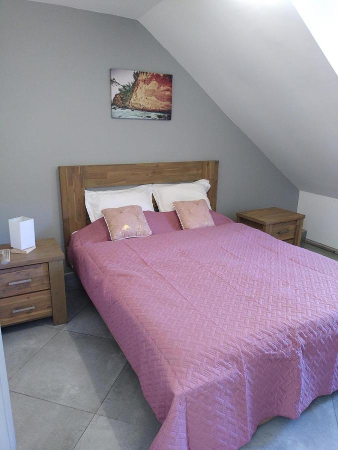 Chez Claudia Apartment Салази Екстериор снимка