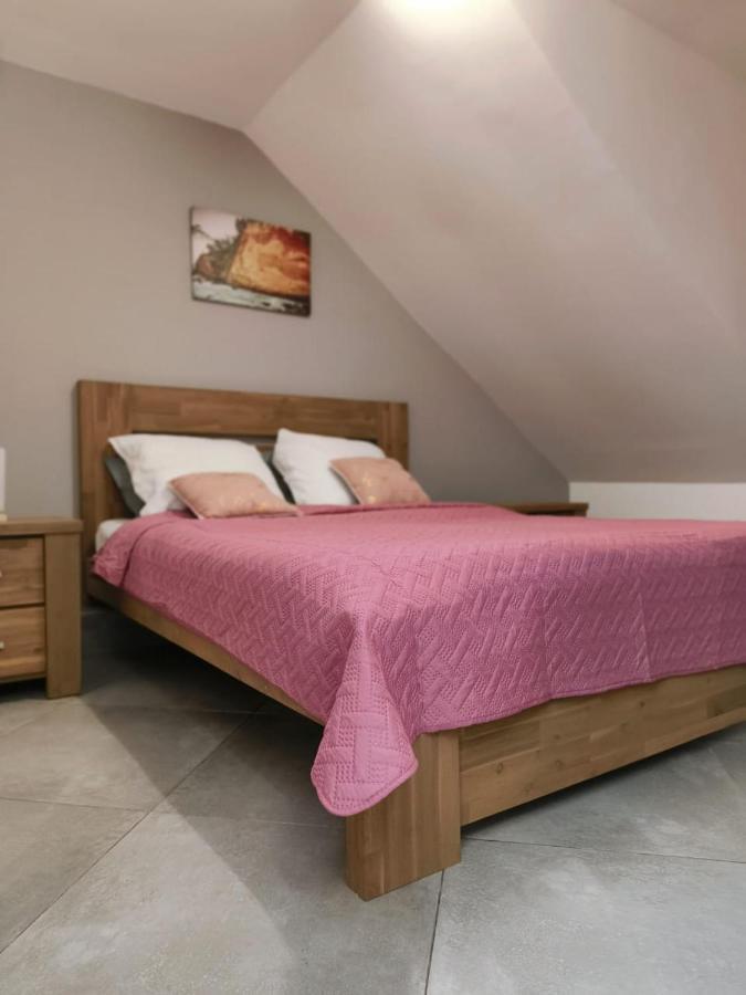 Chez Claudia Apartment Салази Екстериор снимка